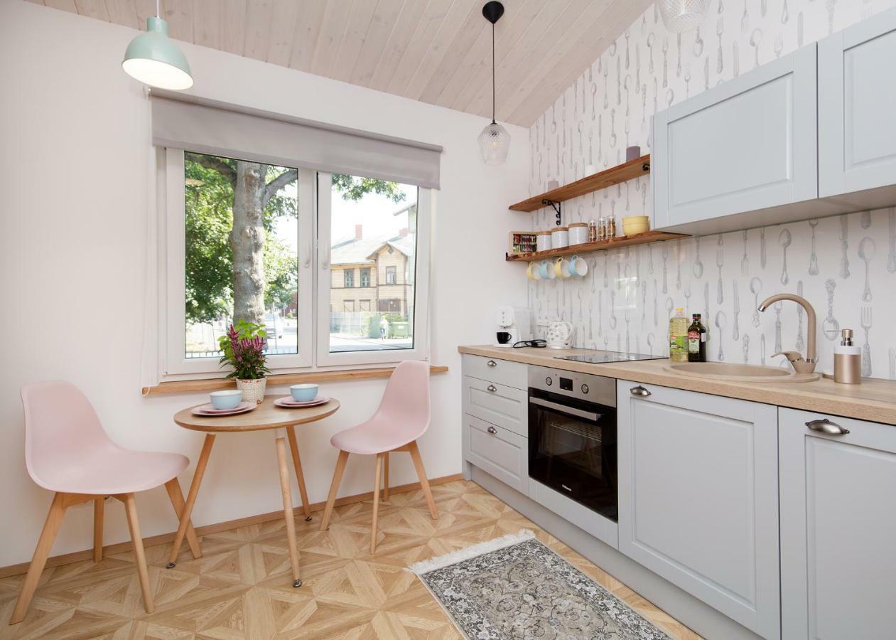 Cute Apartment, Next To Old Town, With Free Parking Tallinn Extérieur photo