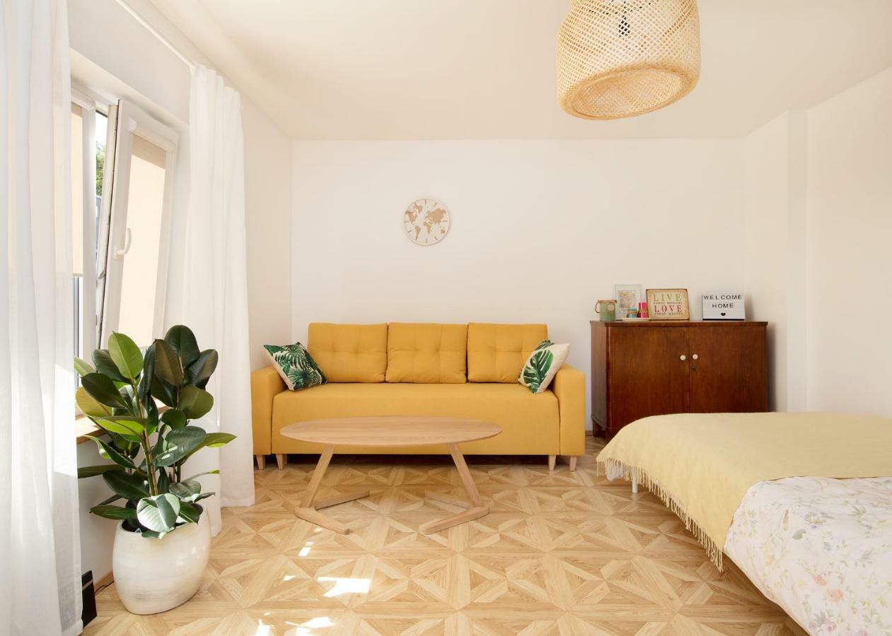Cute Apartment, Next To Old Town, With Free Parking Tallinn Extérieur photo